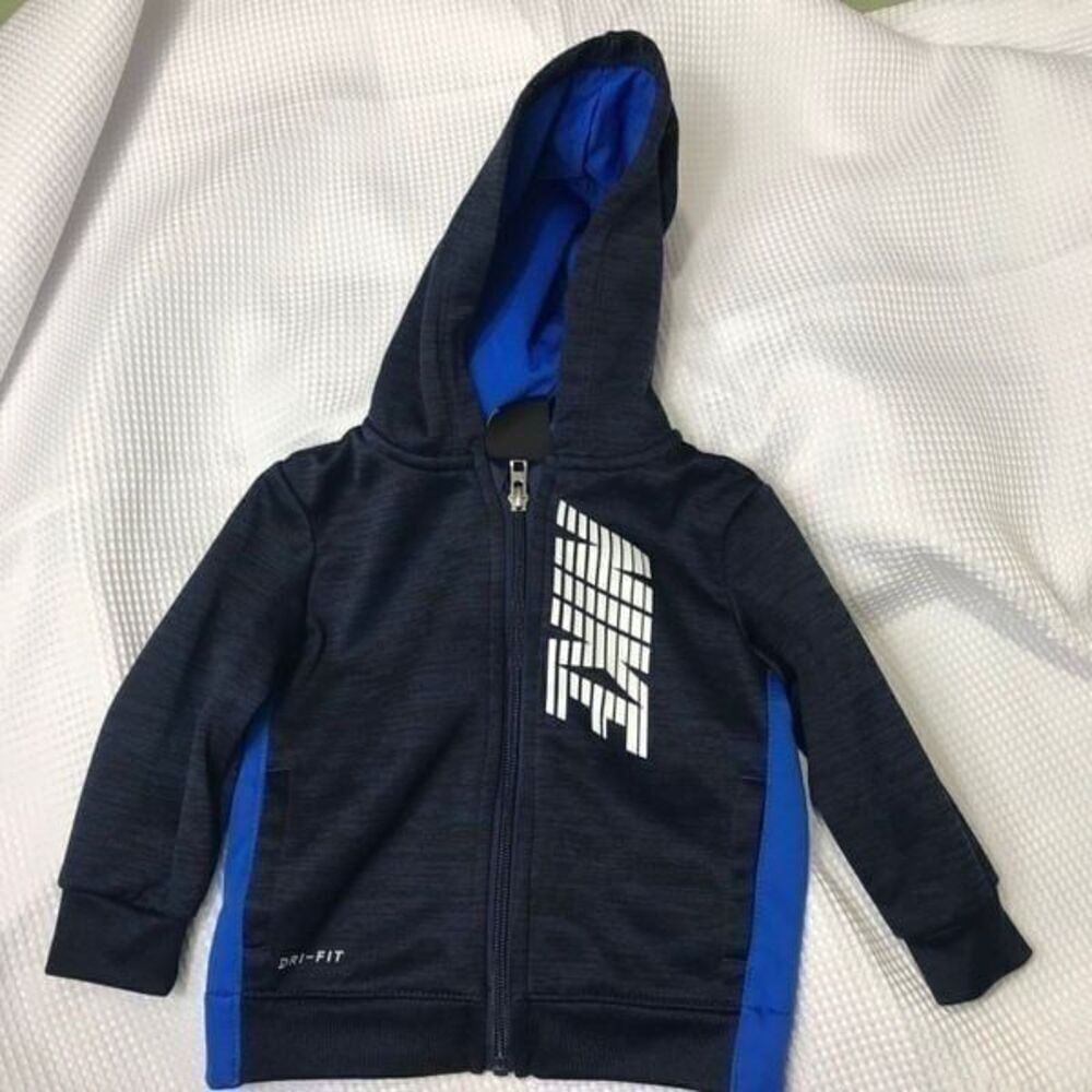 Nike Dri Fit hoodie 18 months….0503